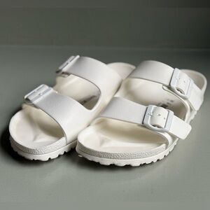 Birkenstock | Women’s Arizona Essentials | White | Size 38 | EUC